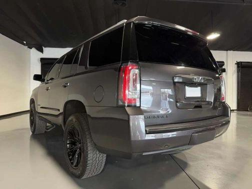 Gray 2018 GMC Yukon Denali