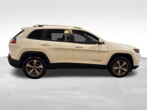 Bright White Clearcoat 2019 Jeep Cherokee Limited