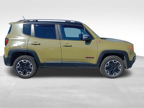 2015 Jeep Renegade Trailhawk