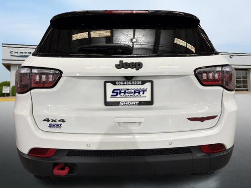 2024 Jeep Compass Trailhawk