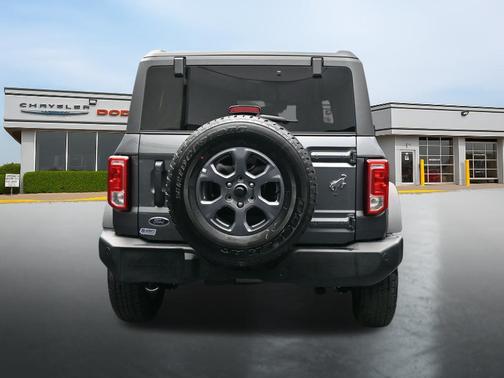 Gray Metallic 2025 Ford Bronco Big Bend