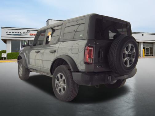 Gray Metallic 2025 Ford Bronco Big Bend