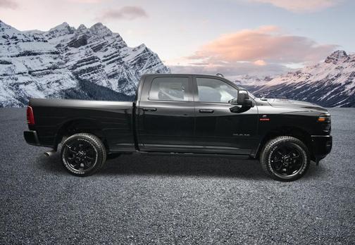 Diamond Black Crystal Pearlcoat 2026 RAM 2500 Laramie Crew Cab 4x4 6'4' Box