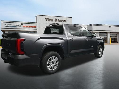 Magnetic Gray Metallic 2022 Toyota Tundra SR5