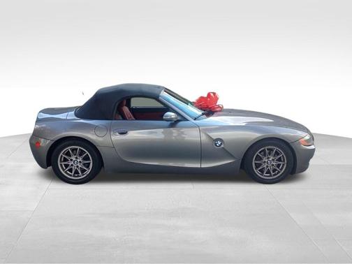 2004 BMW Z4 2.5i Roadster