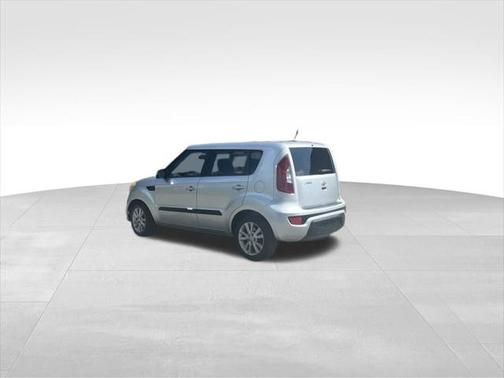 2012 Kia Soul +