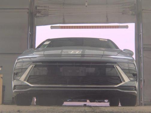 2025 Hyundai SONATA Hybrid SE