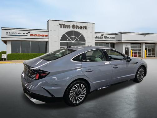 2025 Hyundai SONATA Hybrid SE