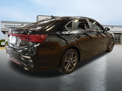 2021 Kia Forte GT-Line