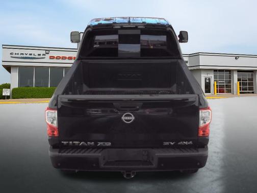 2024 Nissan Titan XD SV