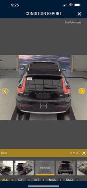 2025 Volvo XC40 B5 Core Bright Theme