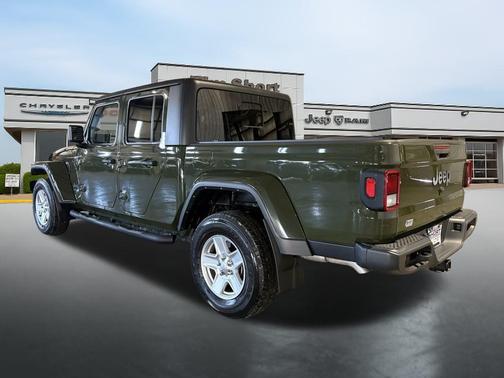 2022 Jeep Gladiator Sport S