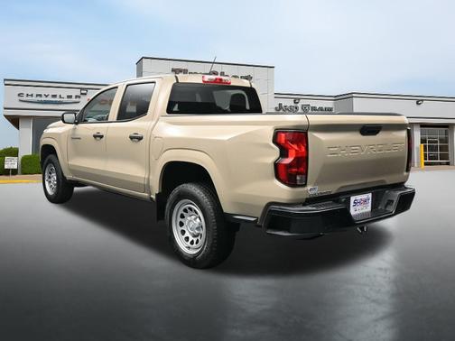 Sand Dune Metallic 2024 Chevrolet Colorado WT