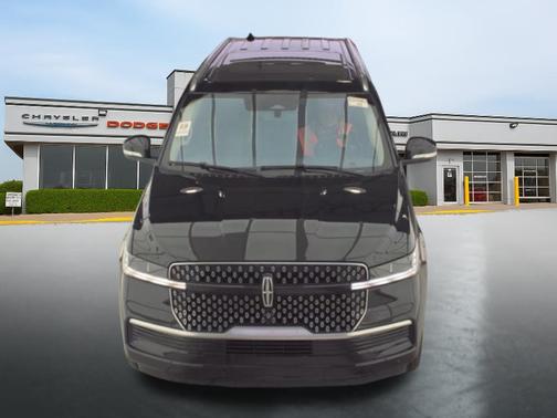 Black Metallic 2025 Lincoln Navigator Reserve