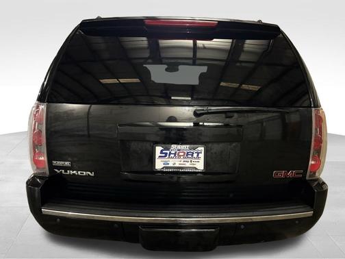 2011 GMC Yukon Denali
