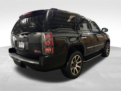 2011 GMC Yukon Denali