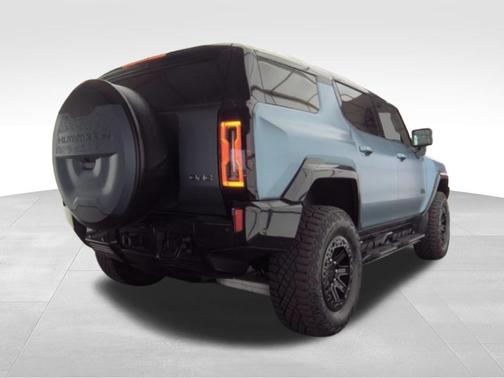 2024 GMC HUMMER EV SUV 3X