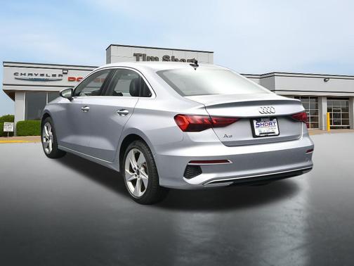 Florett Silver Metallic 2024 Audi A3 Premium