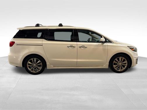 2017 Kia Sedona SX-L