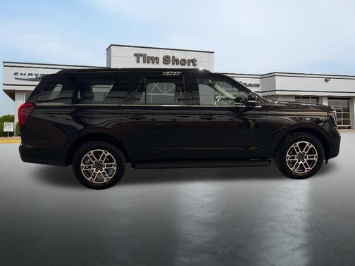 2025 Ford Expedition Max Active 4x4