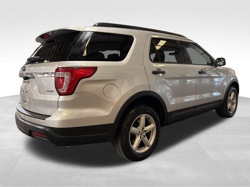 Ingot Silver 2018 Ford Explorer Base