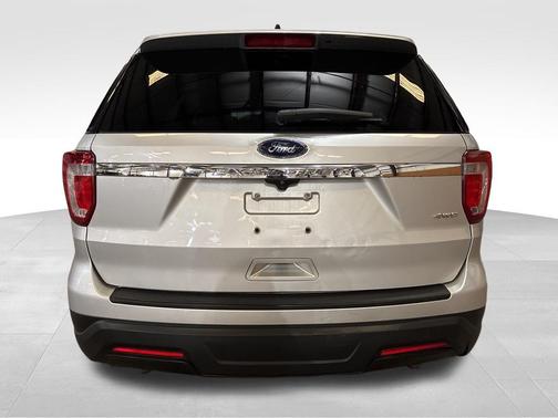 Ingot Silver 2018 Ford Explorer Base