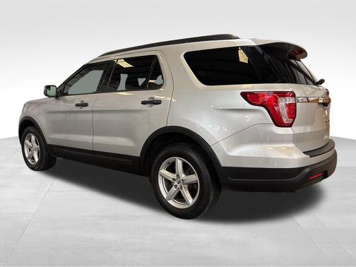 Ingot Silver 2018 Ford Explorer Base