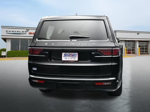 Diamond Black Crystal Pearlcoat 2025 Jeep Wagoneer Series III 4x4
