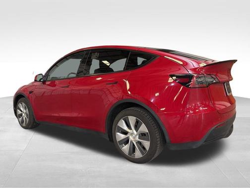 Red Multi-Coat 2022 Tesla Model Y Long Range Dual Motor All-Wheel Drive