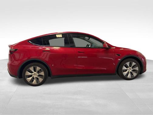 Red Multi-Coat 2022 Tesla Model Y Long Range Dual Motor All-Wheel Drive