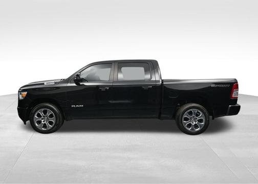Diamond Black Crystal Pearlcoat 2023 RAM 1500 Big Horn/Lone Star