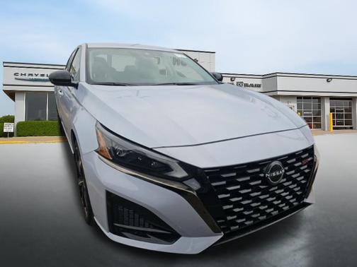 2024 Nissan Altima SR FWD