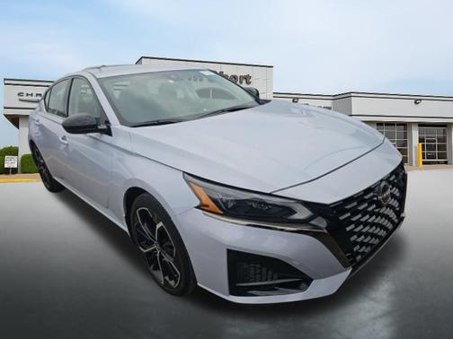 2024 Nissan Altima SR FWD