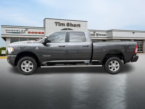 2023 RAM 2500 Big Horn Crew Cab 4x4 6'4' Box