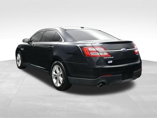 Ruby Red Metallic Tinted Clearcoat 2015 Ford Taurus SEL