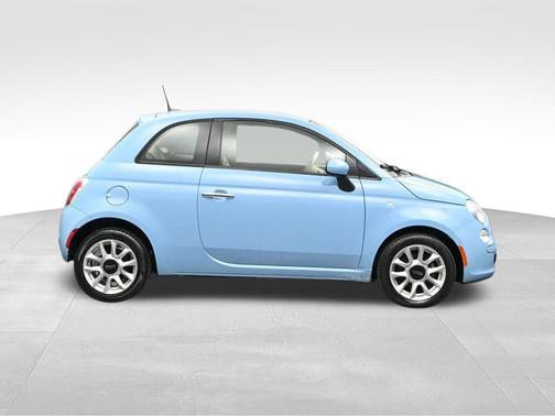 Celeste Blu (Retro Light Blue) 2017 FIAT 500 Pop