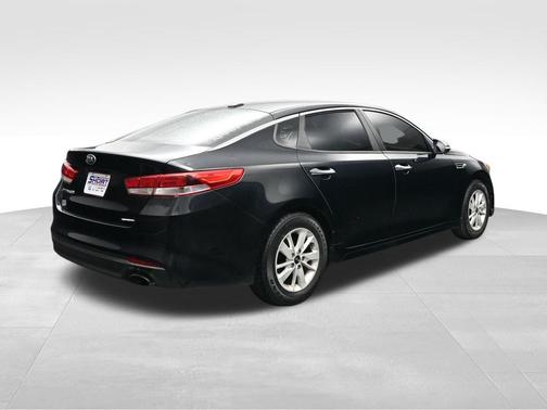 Ebony Black 2016 Kia Optima LX