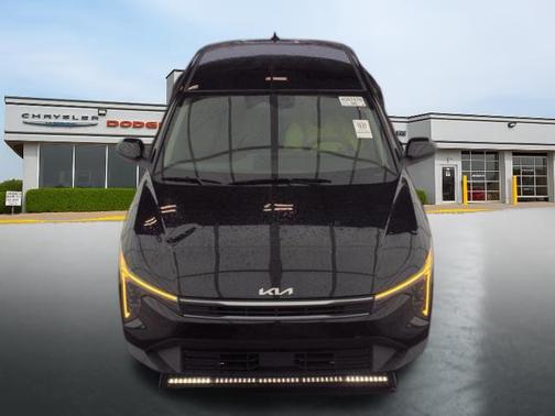 Aurora Black Pearl 2025 Kia K4 LXS