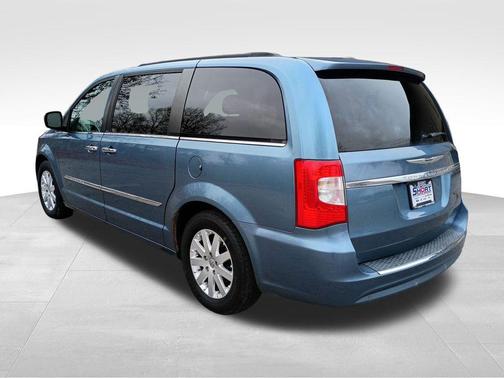 2011 Chrysler Town & Country Touring-L