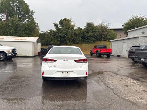 2019 Hyundai SONATA SE