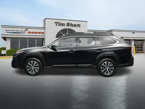 Crystal Black Silica 2023 Subaru Outback Premium