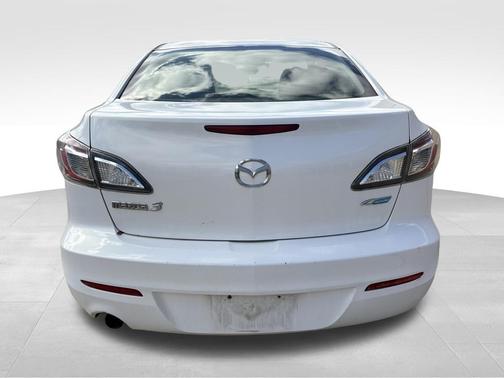 Crystal White Pearl Mica 2012 Mazda Mazda3 i Touring