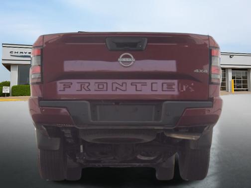Cardinal Red Metallic Tricoat 2025 Nissan Frontier SV