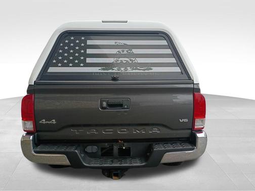 2017 Toyota Tacoma Base