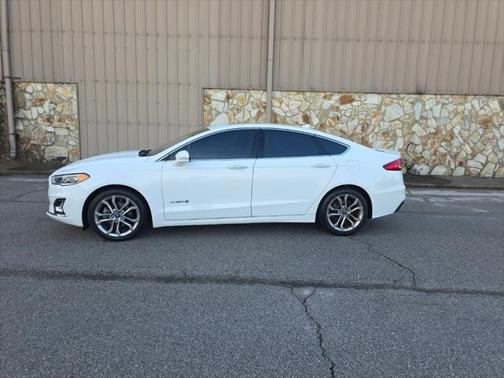 2019 Ford Fusion Hybrid Titanium