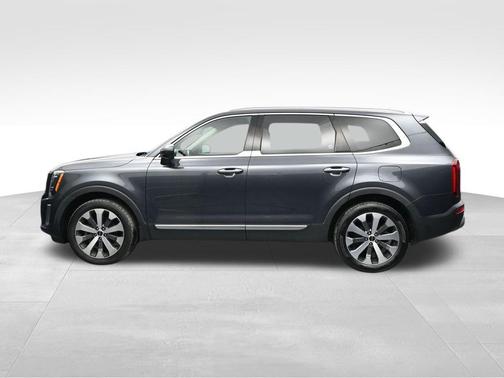Gravity Grey 2022 Kia Telluride S