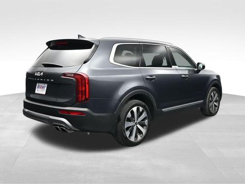 Gravity Grey 2022 Kia Telluride S