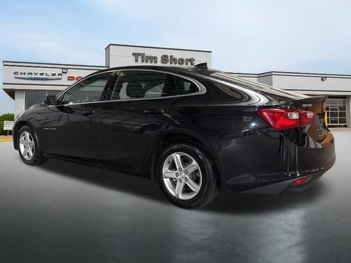 Mosaic Black Metallic 2023 Chevrolet Malibu FWD 1LT