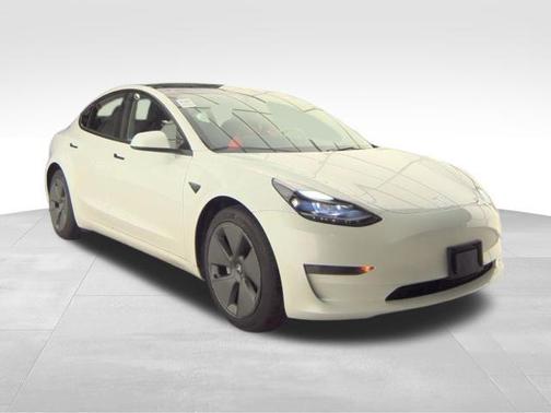 2023 Tesla Model 3 Standard Range