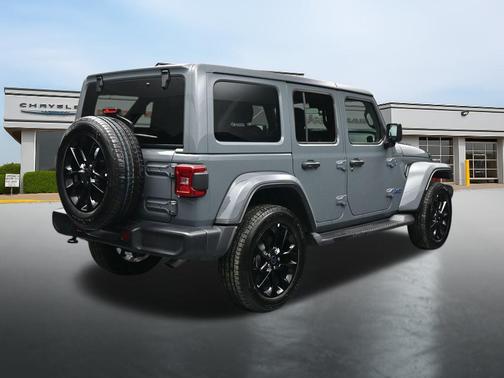 Anvil Clearcoat 2025 Jeep Wrangler 4xe Sahara